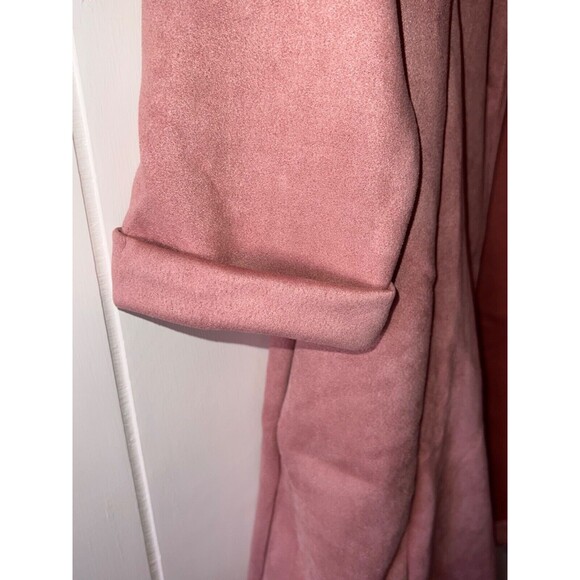 Blashe - Faux Suede Open Blazer in the color Dusty Rose/Pink Size Medium - NWT - Picture 4 of 7